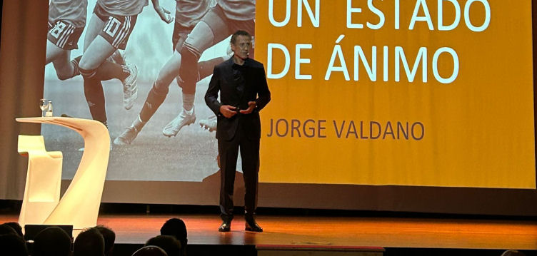 Gran conferencia sobre liderazgo de Jorge Valdano