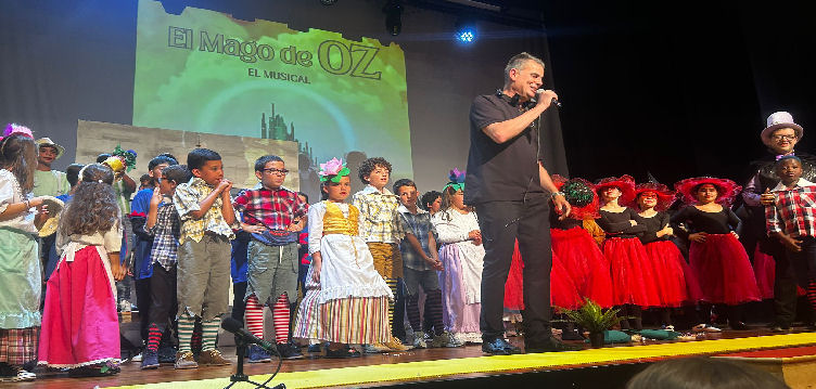 Imagen de La comunidad educativa del CEIP Eduardo...