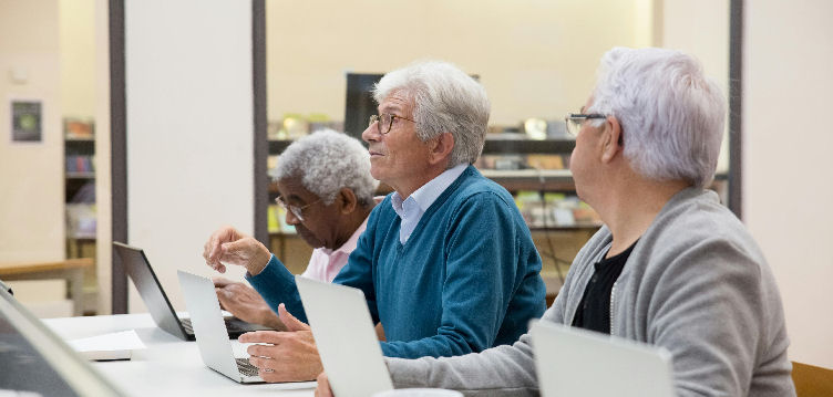 Imagen de Dispositivos digitales para fomentar el...