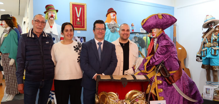 Imagen de Más de 3.000 personas visitan la exposición del 50 aniversario de Los Nietos de Kika