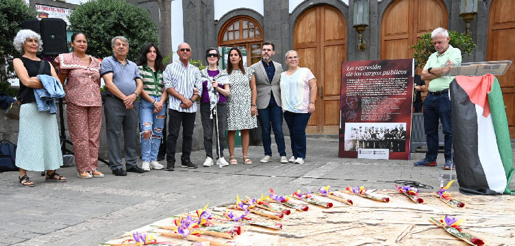 Arucas rinde homenaje a las víctimas...