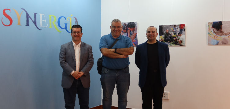Imagen de Arucas presenta la exposición fotográfica SYNERGÍA