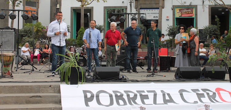 
												Imagen de La Plaza de la Constitución se cubre...